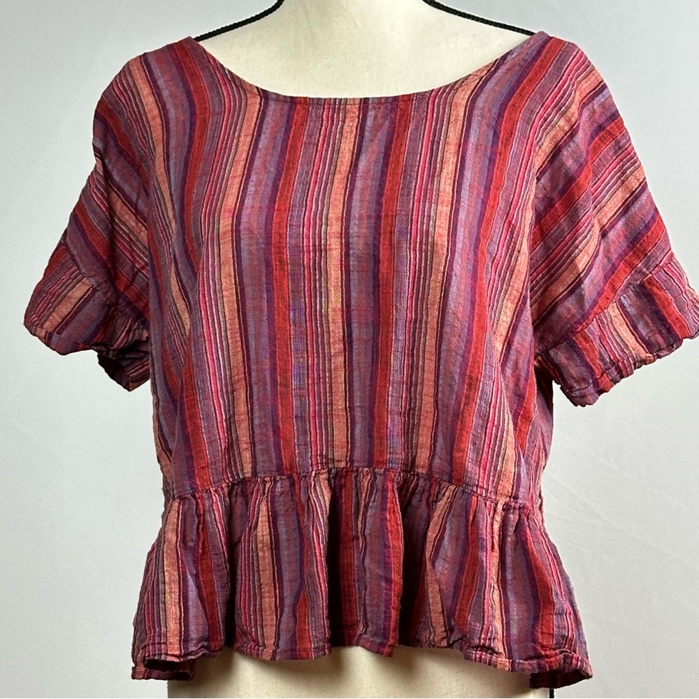 GIRL KRAZY open back ruffle bottom shirt - size medium